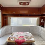 Deluxe Oase Der Ruhe - Wohnwagen Im Kornfeld Campsite Razkrizje